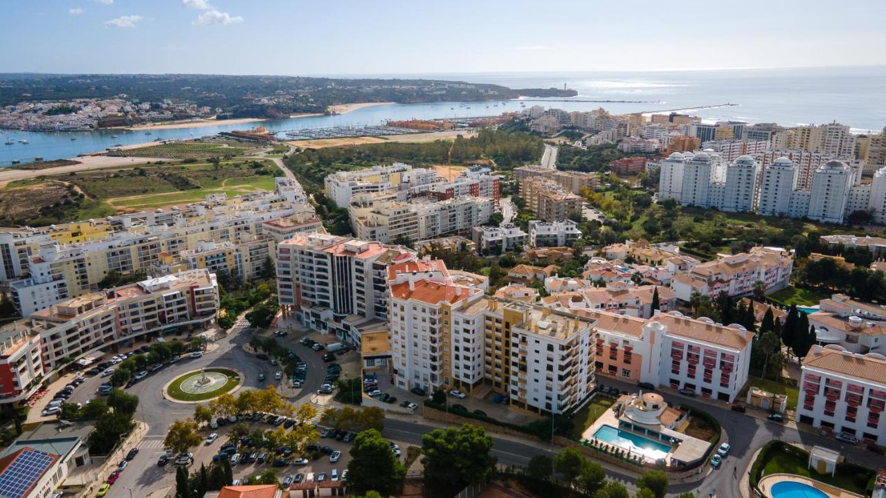 Casa Brasil 2 Bdr With Balcony By Lovelystay Apartment Portimao